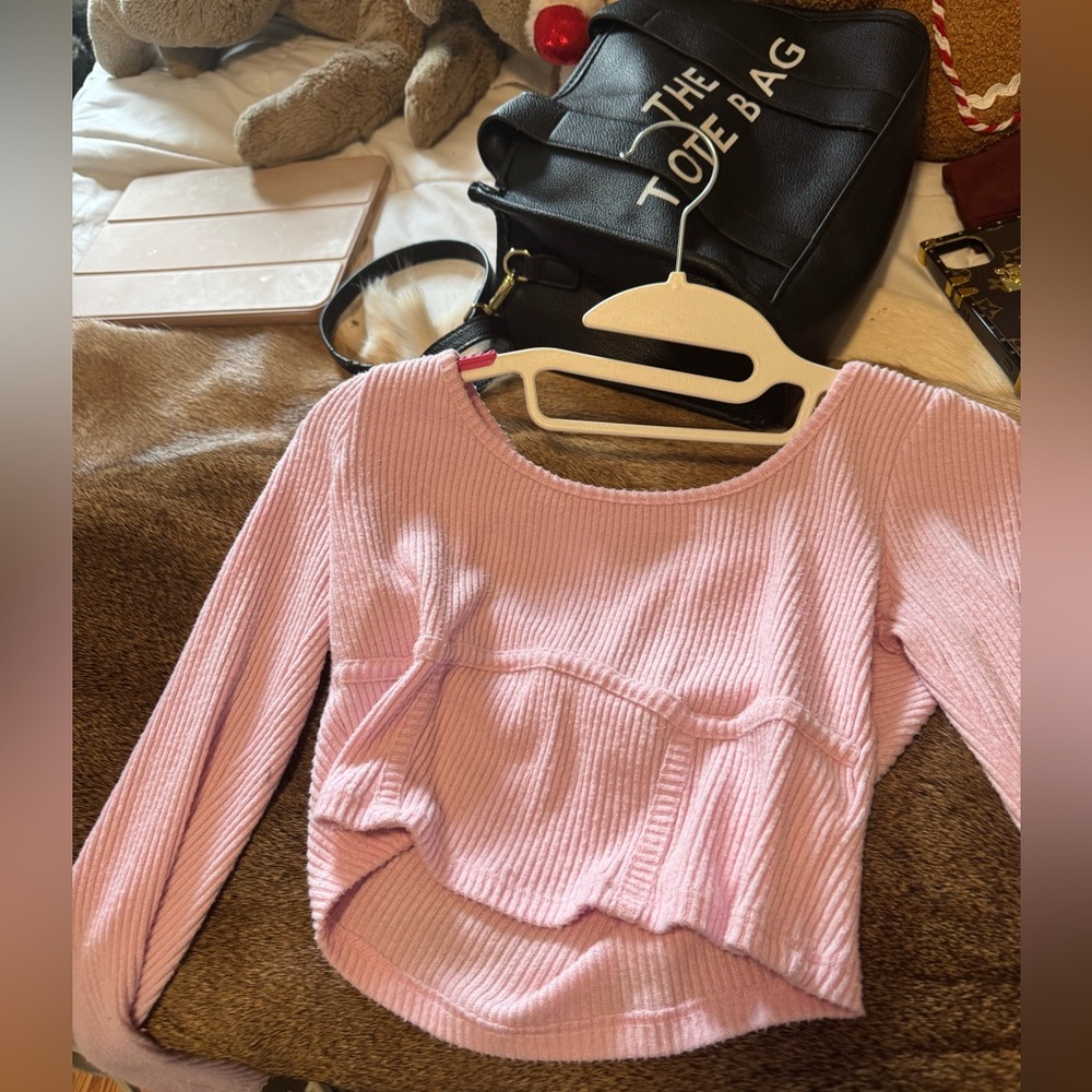 pink pacsun top never worn